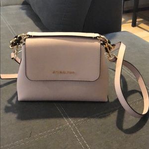 💯% Authentic Michael Kors Purse